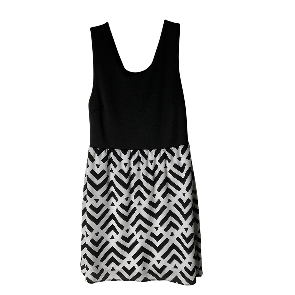 41Hawthorn Harriet Geo Print‎ Fit & Flare Dress Black White Chevron Print Medium